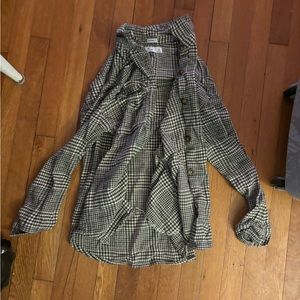 Hollister Black and White Boyfriend Fit Flannel